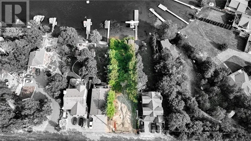 21 UPHILL Road, Lively, Ontario P3Y1H9