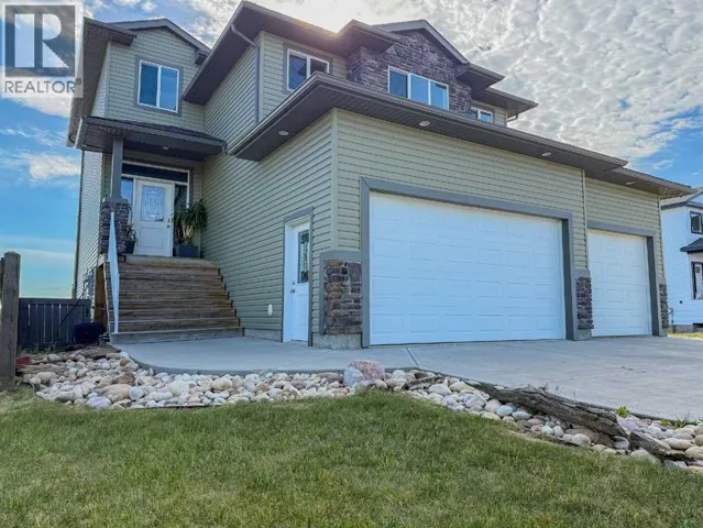 7061 85 Street, Grande Prairie, Alberta T8X0J3
