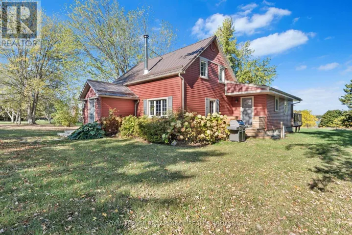 199 NORTH SHORE ROAD, Frontenac Islands (The Islands), Ontario K7G2V6