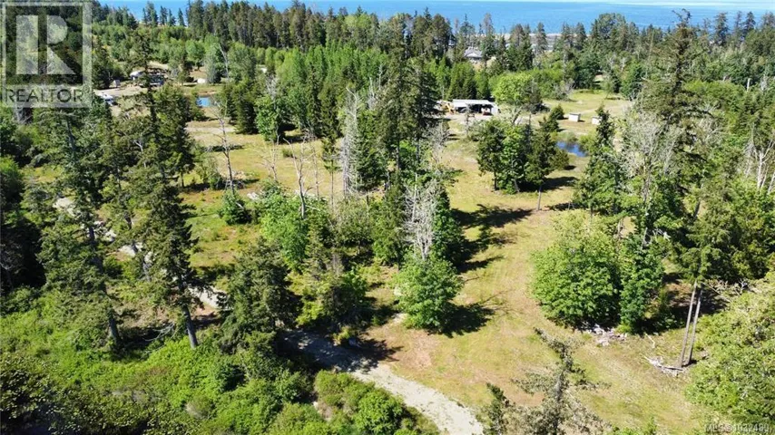 SL 6 4275 Island Hwy S, Campbell River, British Columbia V9H1B7