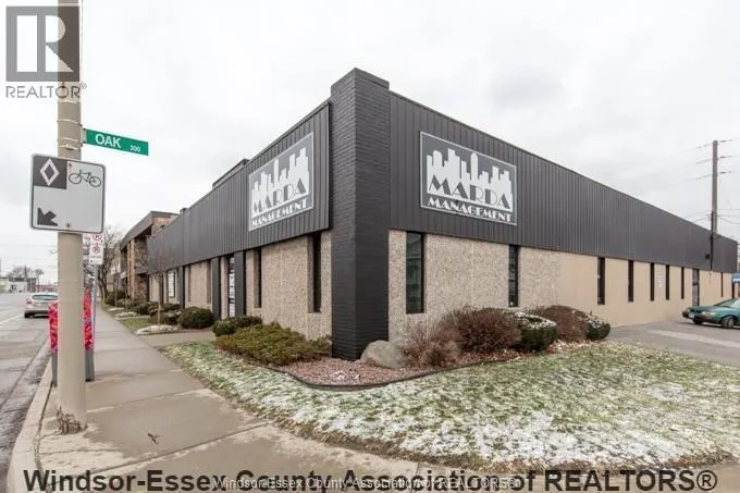 1010 University AVENUE West Unit# 105, Windsor, Ontario N9A5S4