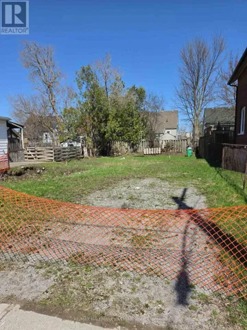 434 EDISON AVENUE, Peterborough (Otonabee Ward 1), Ontario K9J4G3