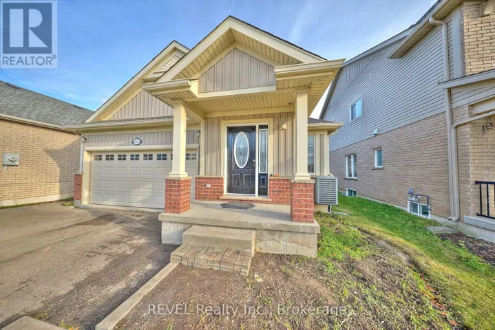 104 TULIPTREE ROAD, Thorold (Confederation Heights), Ontario L2V0A5