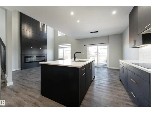 5211 KIMBALL CR SW, Edmonton, Alberta T6W4Z2