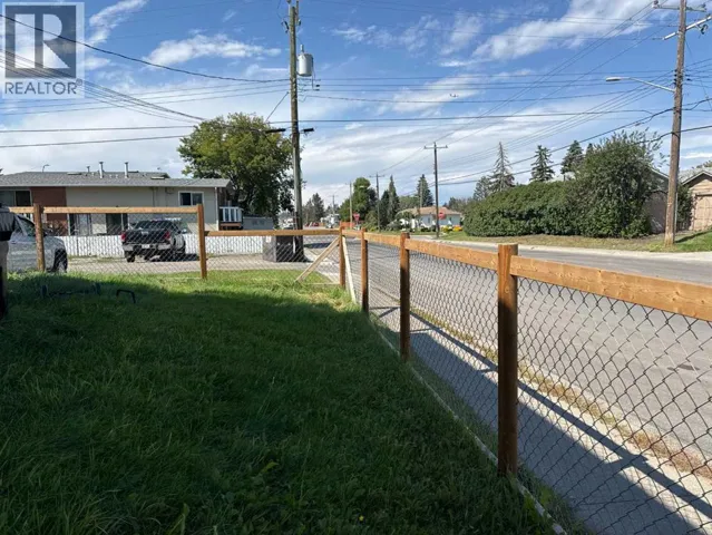 1, 1701 48 Street SE, Calgary, Alberta T2A5C2