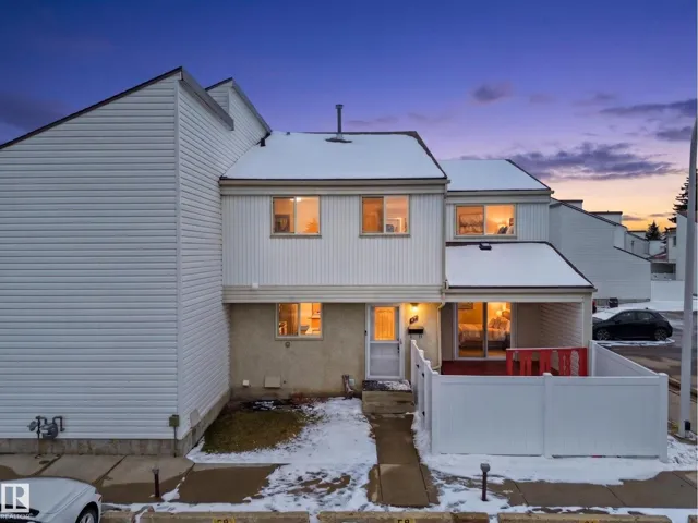 59 WOODVALE VG NW, Edmonton, Alberta T6L1W4