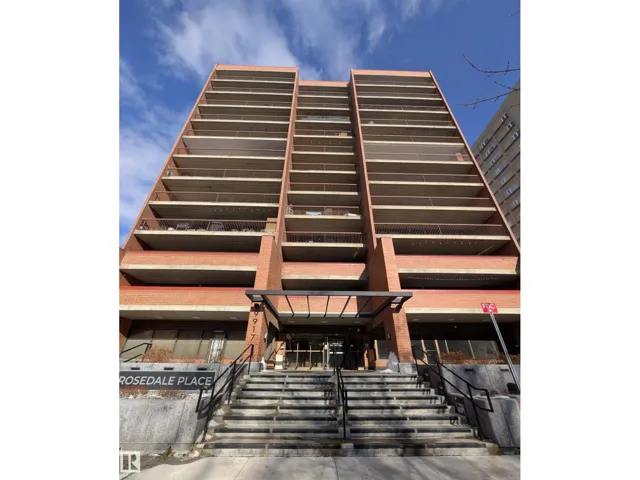 #208 9917 110 ST NW, Edmonton, Alberta T5K2N4