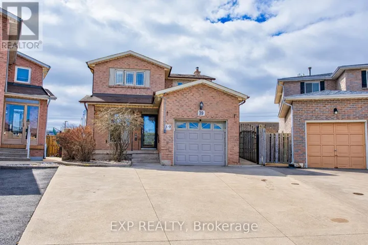 39 REGIS COURT, Hamilton (Stoney Creek), Ontario L8E4M8