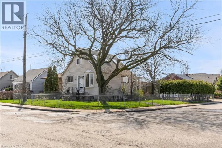 180 MEAD Avenue, Hamilton, Ontario L8H3V1