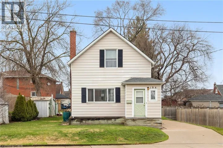 194 MOORE Avenue S, Waterloo, Ontario N2J1X8