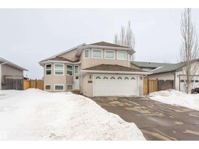 6212 48 ST, Cold Lake, Alberta T9M2B6