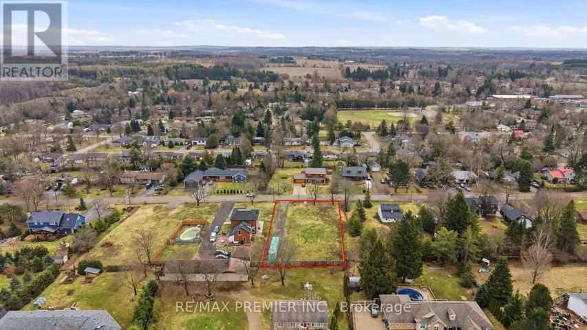 10 ORANGEVILLE STREET, Erin, Ontario N0B1Z0