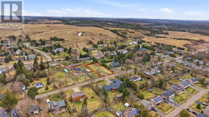 14 ORANGEVILLE STREET, Erin, Ontario N0B1Z0