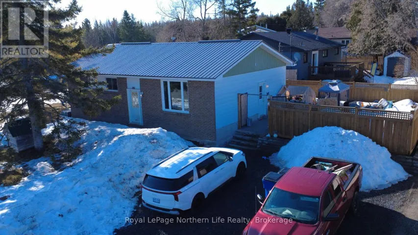 542 AGNES AVENUE, Temiskaming Shores (New Liskeard), Ontario P0J1P0