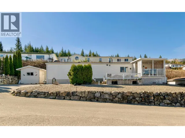 1510 Trans Canada Highway Unit# 18, Sorrento, British Columbia V0E2W0