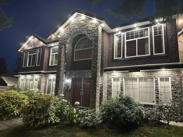 7021 132 STREET, Surrey, British Columbia V3W6P1