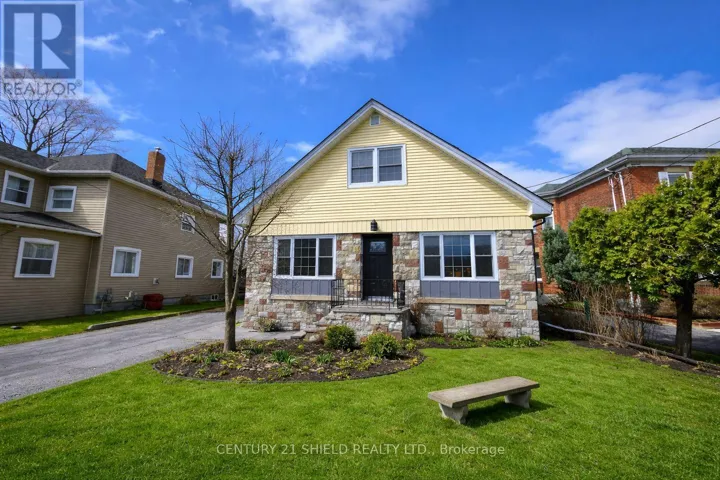114 GLOUCESTER STREET N, Cornwall, Ontario K6H3W4