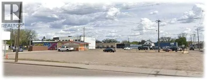 723 1 Street SE, Medicine Hat, Alberta T1A0B3