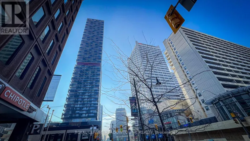 2608 - 8 EGLINTON AVENUE E, Toronto (Mount Pleasant West), Ontario M4P0C1