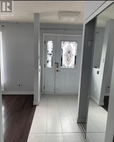 48 GORSEY SQUARE, Toronto (Malvern), Ontario M1B1A7