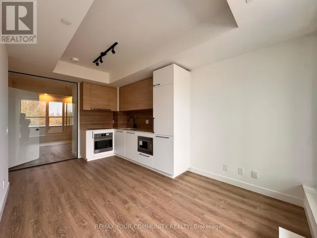 323 - 1050 EASTERN AVENUE, Toronto (Greenwood-Coxwell), Ontario M4L0B7