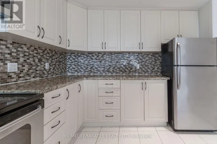 2203 - 234 ALBION ROAD, Toronto (Elms-Old Rexdale), Ontario M9W6A5