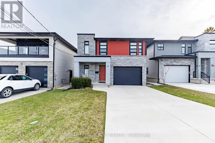 10 LEESON STREET, St. Catharines (Burleigh Hill), Ontario L2T2R1