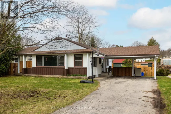2120 4TH AVENUE W, Owen Sound, Ontario N4K4Y5
