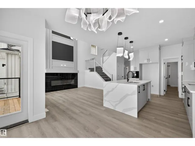 190 Elliott WD, Fort Saskatchewan, Alberta T8L0E2