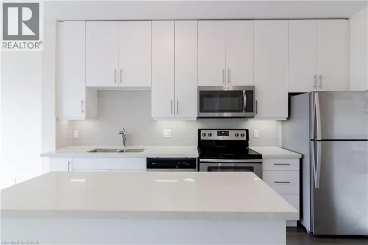 690 KING Street W Unit# 514, Kitchener, Ontario N2H5L8