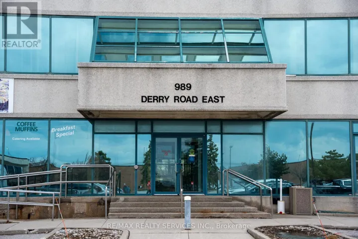 401 - 989 DERRY ROAD, Mississauga (Northeast), Ontario L5T2J8