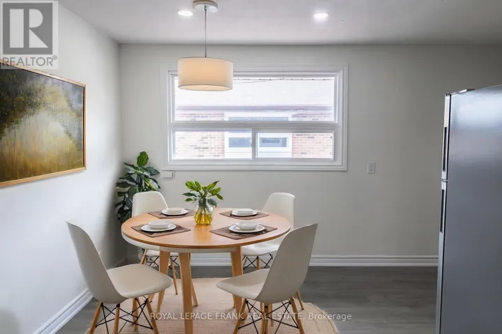 1 - 88 MARY STREET W, Kawartha Lakes (Lindsay), Ontario K9V5G3