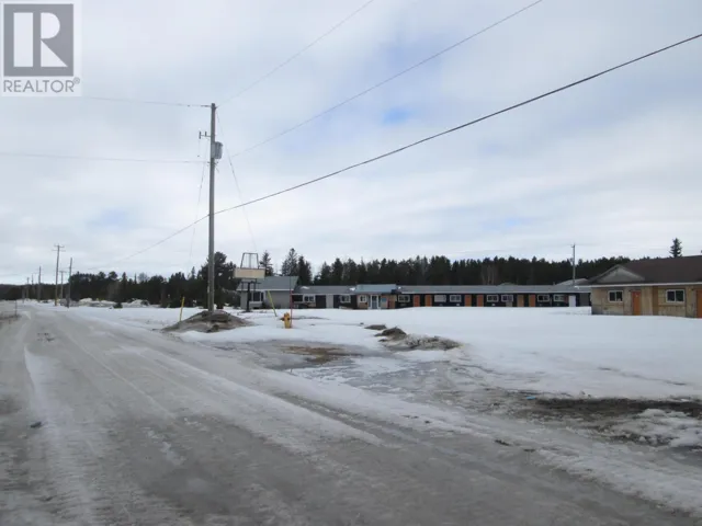 1001,1003 Main Street, Ignace, Ontario P0T1T0