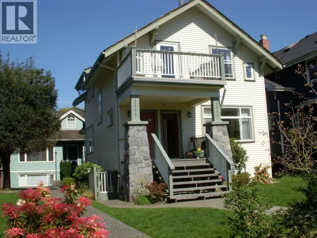 2043-2047 W 14TH AVENUE, Vancouver, British Columbia V6J2K3
