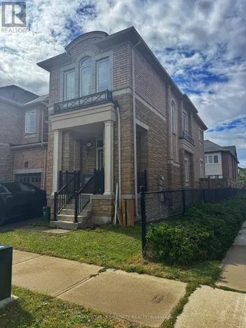 93 HUGUENOT ROAD N, Oakville (GO Glenorchy), Ontario L6H0M3