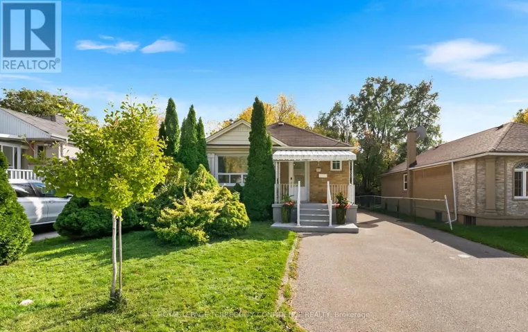 69 NIPIGON AVENUE, Toronto (Newtonbrook East), Ontario M2M2V9