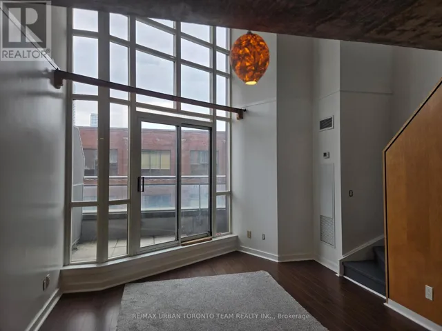 209 - 255 RICHMOND STREET E, Toronto (Moss Park), Ontario M5A4T7