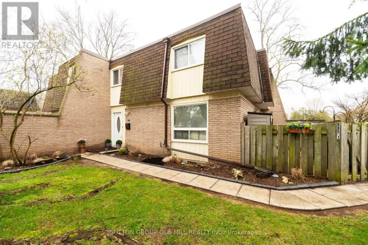 1 - 685 FRANCIS ROAD, Burlington (LaSalle), Ontario L7T3X6