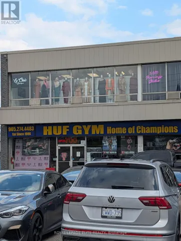 202 - 700 DUNDAS STREET E, Mississauga (Dixie), Ontario L4Y3Y5