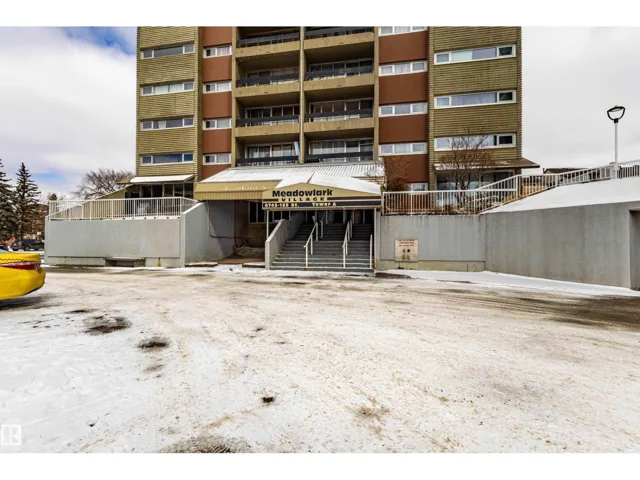 #37 8745 165 ST NW, Edmonton, Alberta T5R2R7