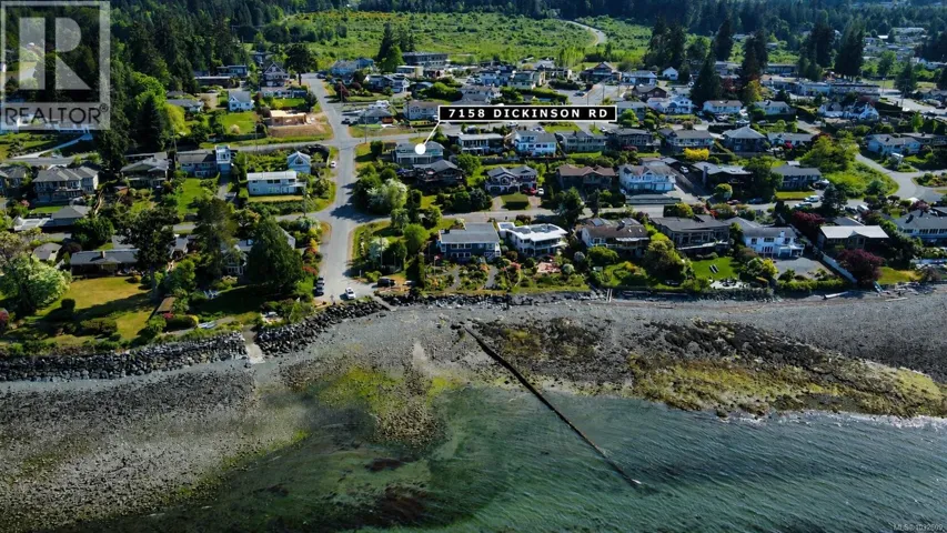 7158 Dickinson Rd, Lantzville, British Columbia V0R2H0
