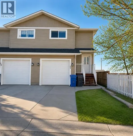11, 2002 22 Avenue, Bowden, Alberta T0M0K0