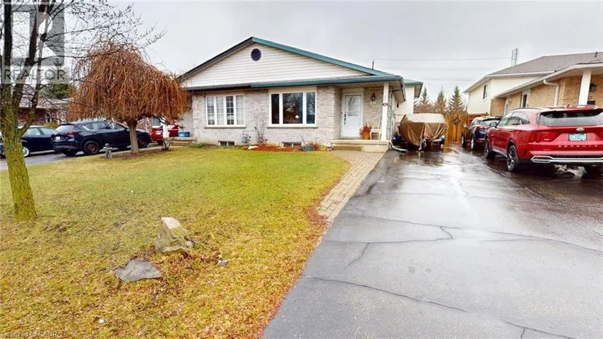 48 TAMVALE Crescent, Kitchener, Ontario N2E3K7