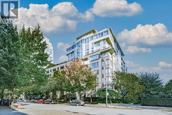 PH1003 1288 MARINASIDE CRESCENT, Vancouver, British Columbia V6Z2W5