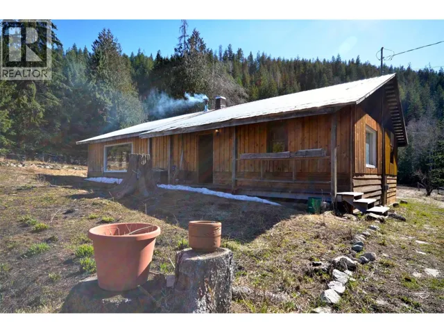 1538 Creighton Valley Road, Lumby, British Columbia V0E2G1