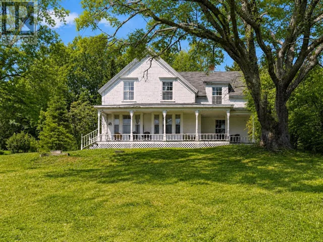 2145 Marble Mountain Rd, West Bay, Nova Scotia B0E3K0