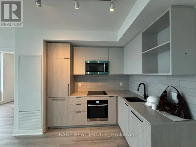 727 - 1185 DUPONT STREET, Toronto (Dovercourt-Wallace Emerson-Junction), Ontario M6H0G5