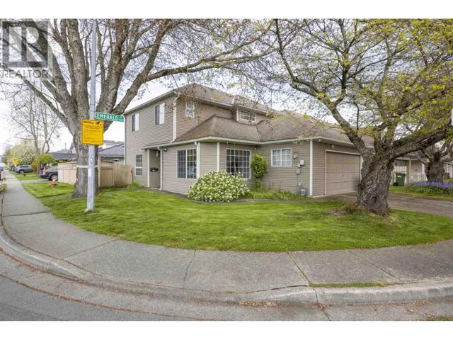 6220 LYNAS LANE, Richmond, British Columbia V7C5E4