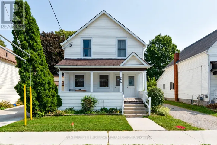 UPPER - 35 INKERMAN STREET, St. Thomas, Ontario N5P3E9