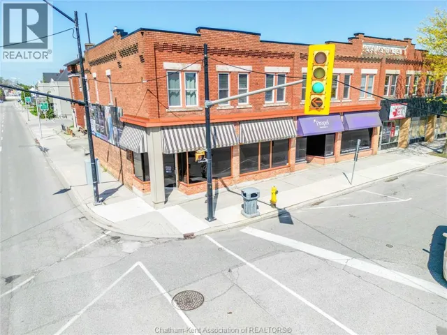 66 4th STREET, Chatham, Ontario N7M2G2